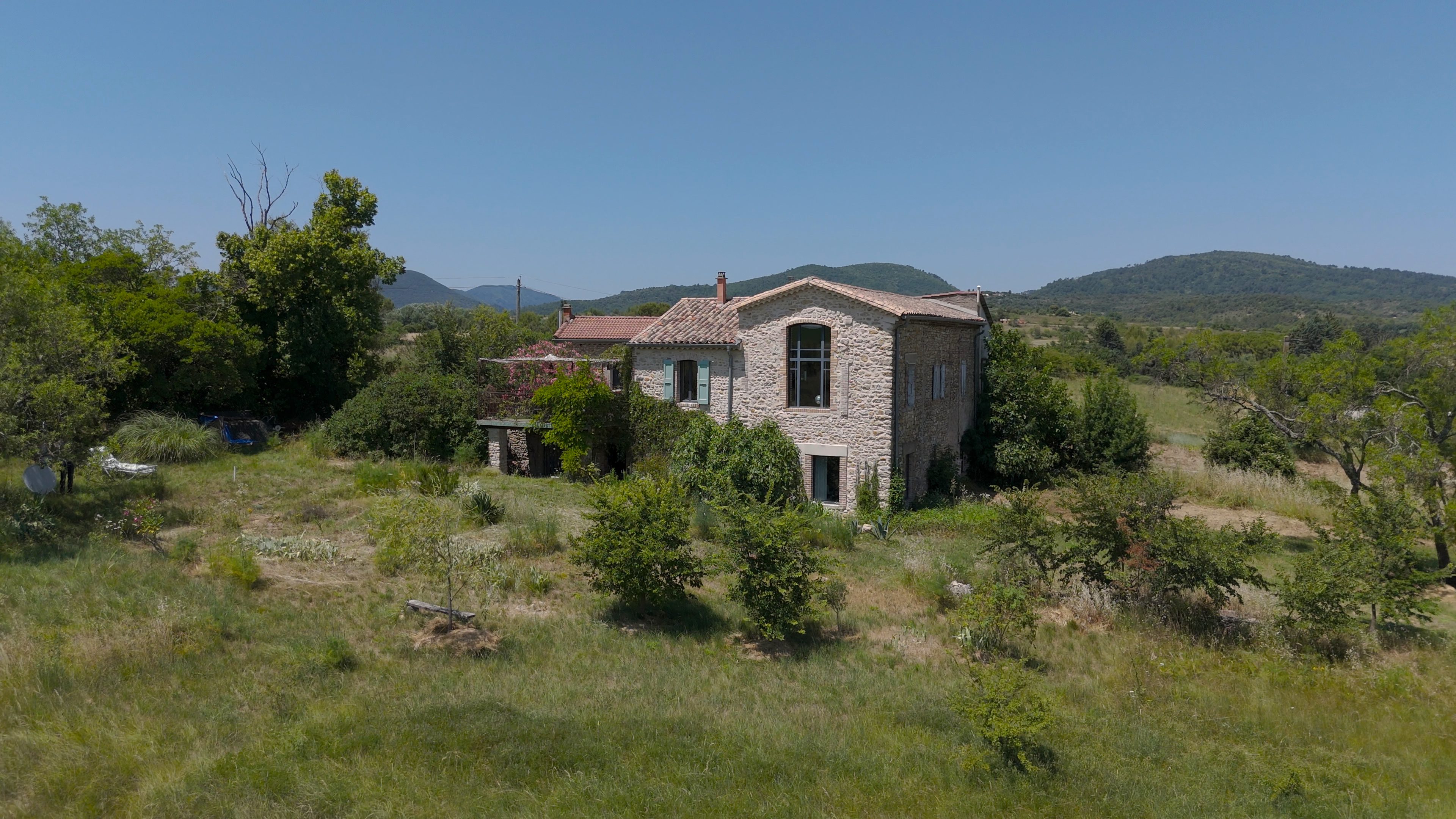 FOR SALE: Bohemian style House aux Cévennes – Les Mages